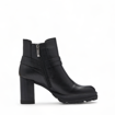 Slika Ženske polučizme Tamaris 25046 black leather jz25